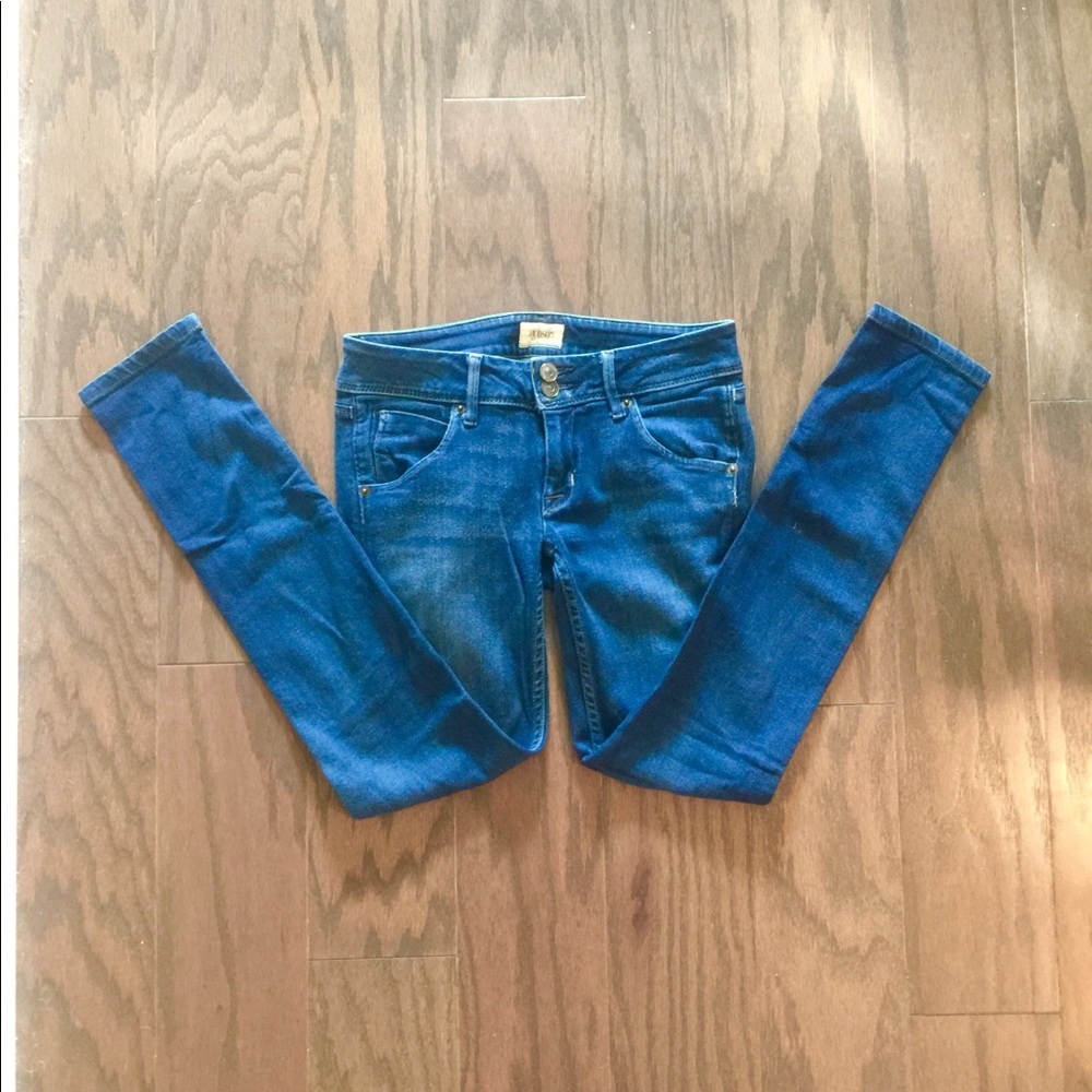 Hudson Dark Blue Skinny Jean / Size 25